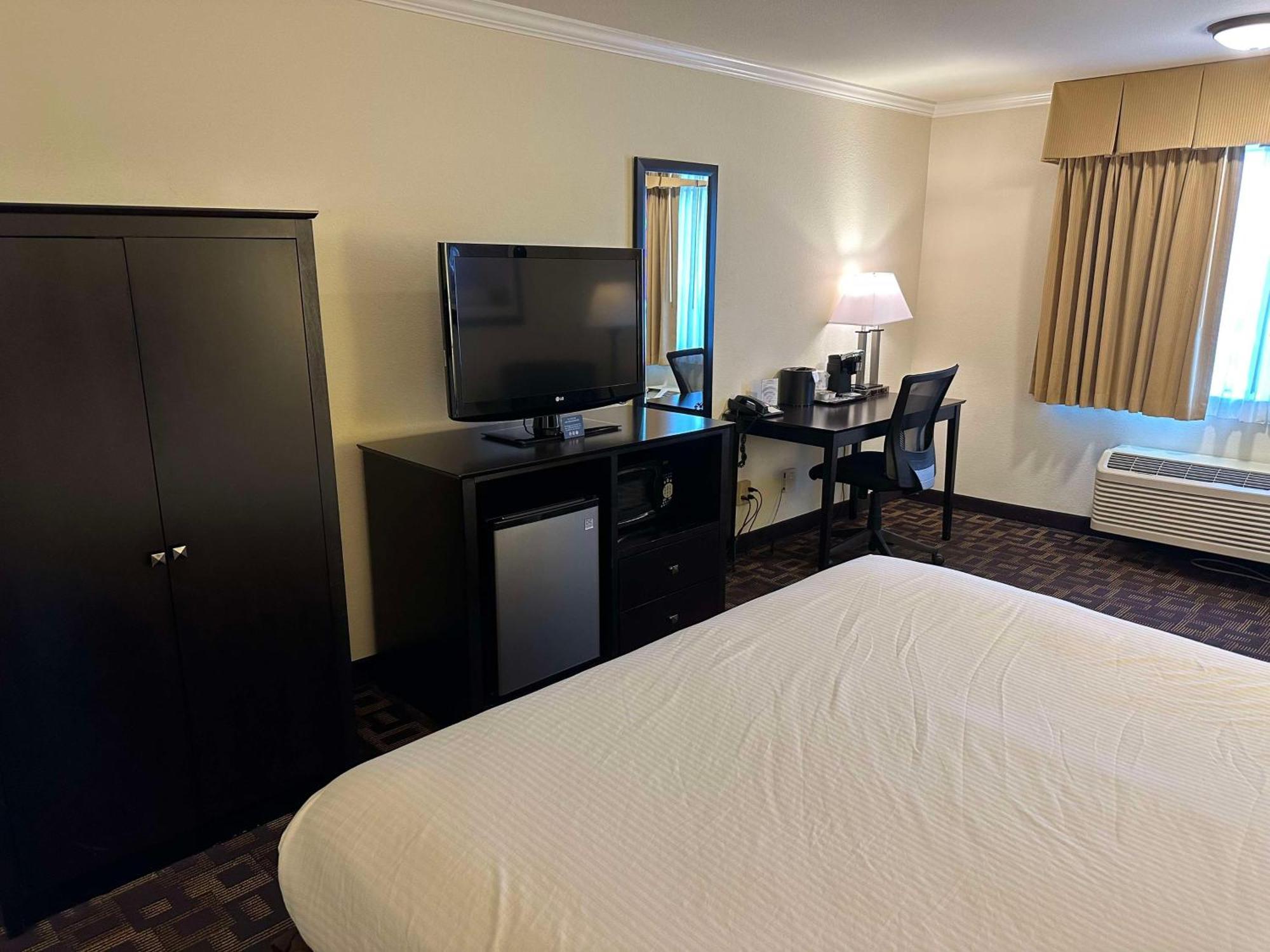 Best Western Plus Inn Of Hayward Luaran gambar